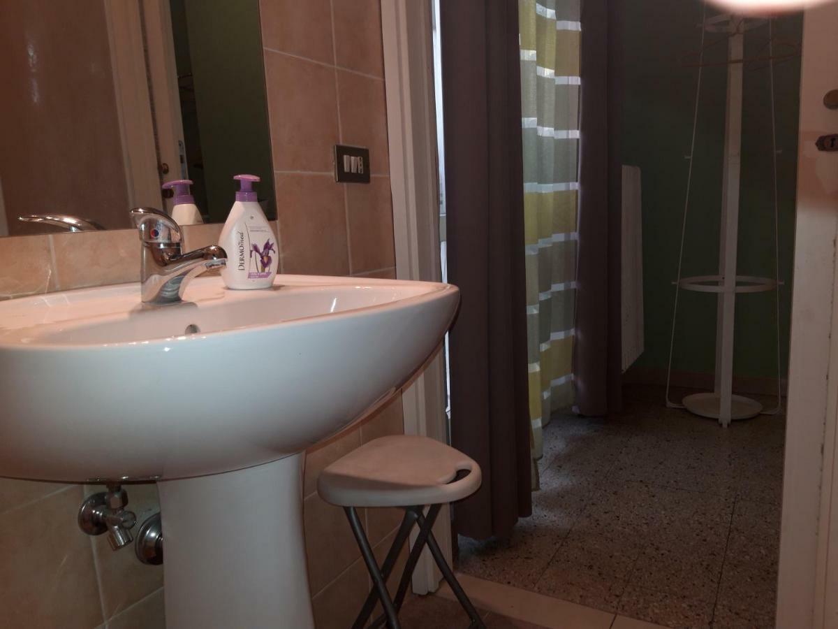 La Luna Di Roma B&B Dış mekan fotoğraf